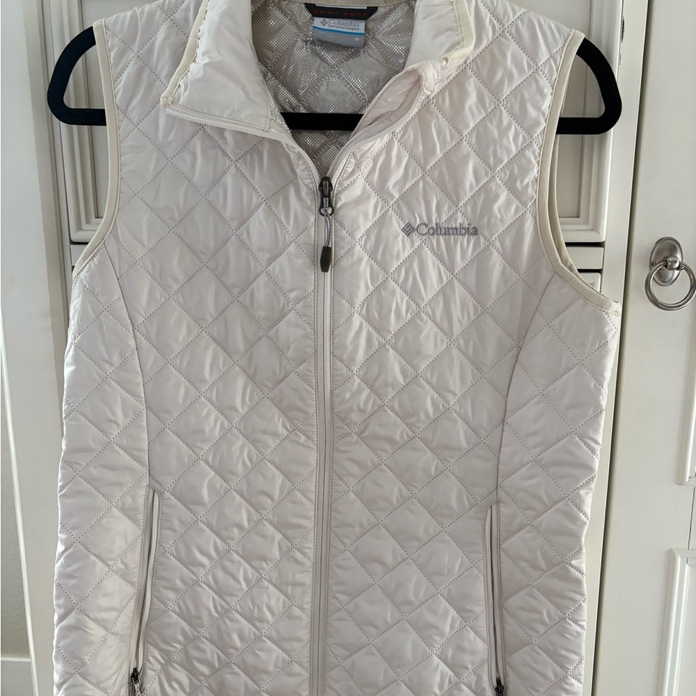 Columbia Women's Ivory Quilted Vest